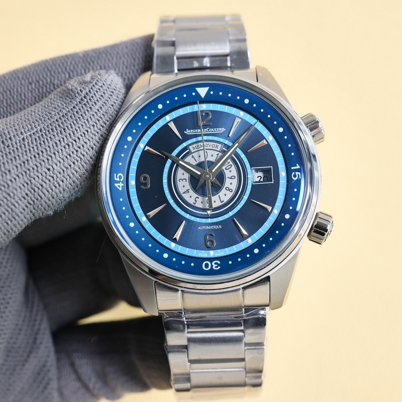 Jaeger-LeCoultre Polaris Calendar Replica Watch Modern Dual-Handle Design Elegant Sporty Style-2
