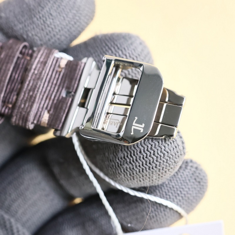 Jaeger-LeCoultre Polaris Series Elegant New Replica Watch-7