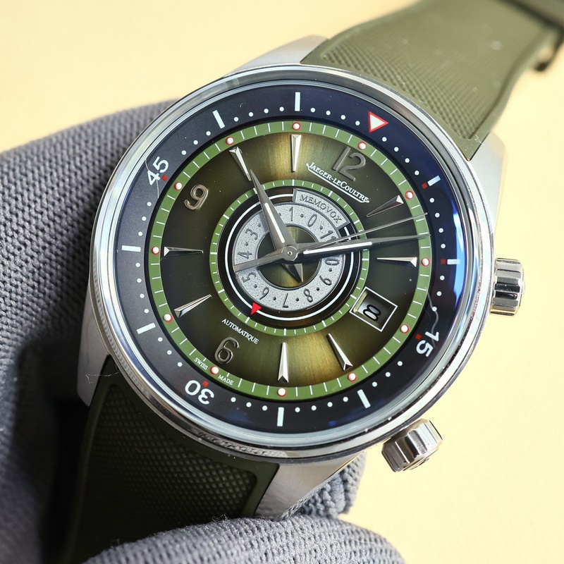 Jaeger-LeCoultre Master 410257 42mm Alarm Replica Watch-3