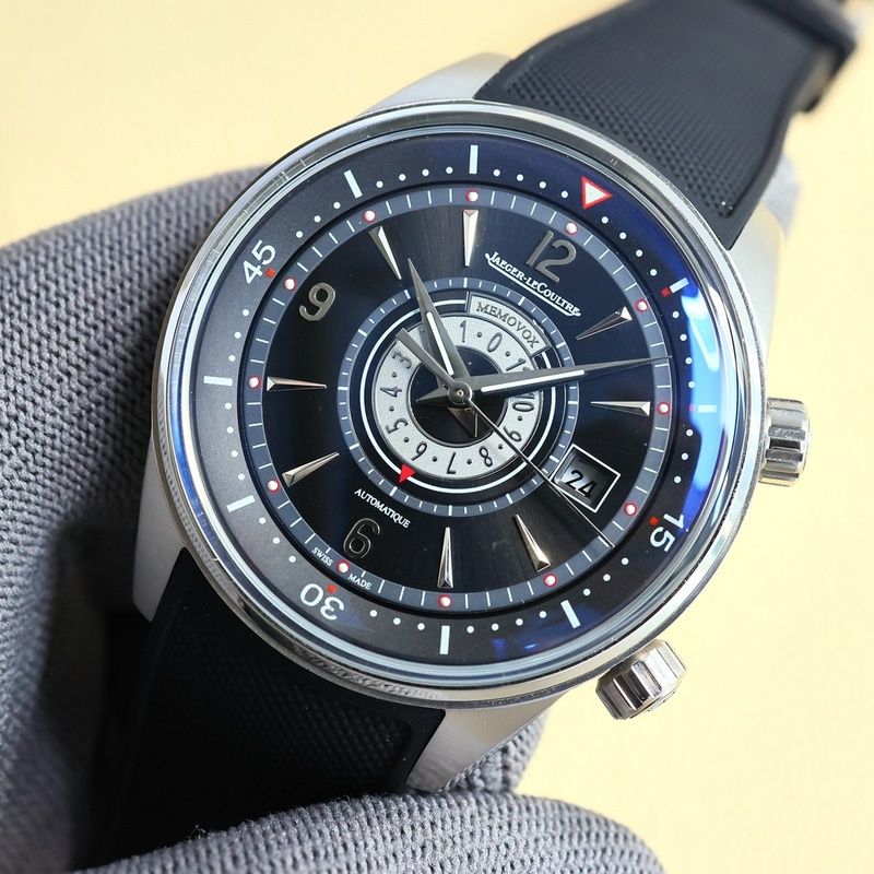 Jaeger-LeCoultre Master 410257 42mm Alarm Replica Watch Luxury Timepiece-2