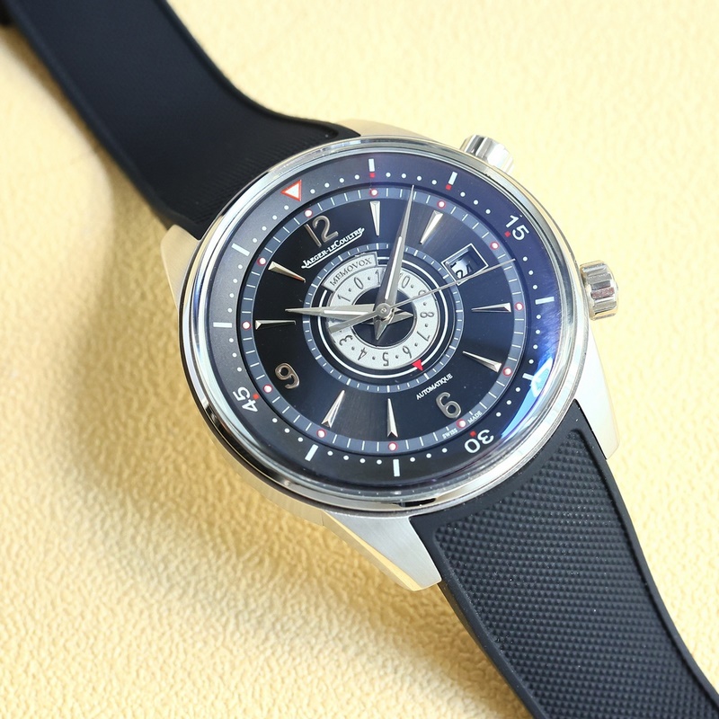 Jaeger-LeCoultre Master 410257 42mm Alarm Replica Watch Luxury Timepiece-4