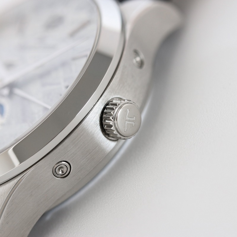 Jaeger-LeCoultre Master Calendar Exquisite Craftsmanship&Features-5
