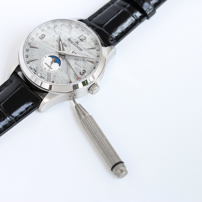 Jaeger-LeCoultre Master Calendar Exquisite Craftsmanship&Features-6