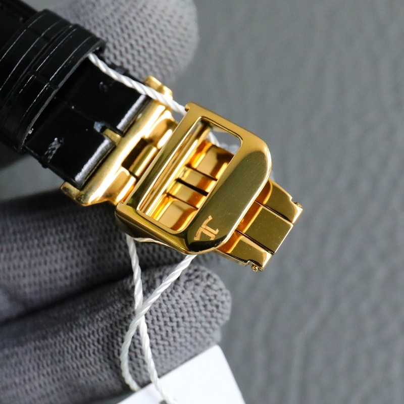 Jaeger-LeCoultre Master Series Factory Crafted Luxury Timepiece Details-8