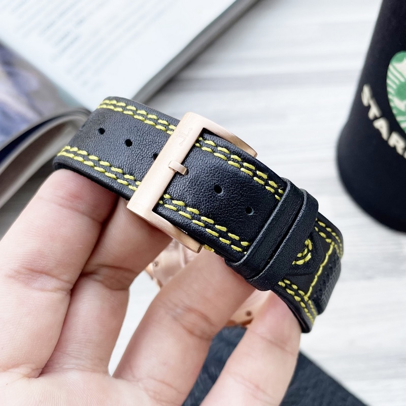 Jaeger-LeCoultre Master Compression 42mm 316 Case Luxury Replica Watch-8