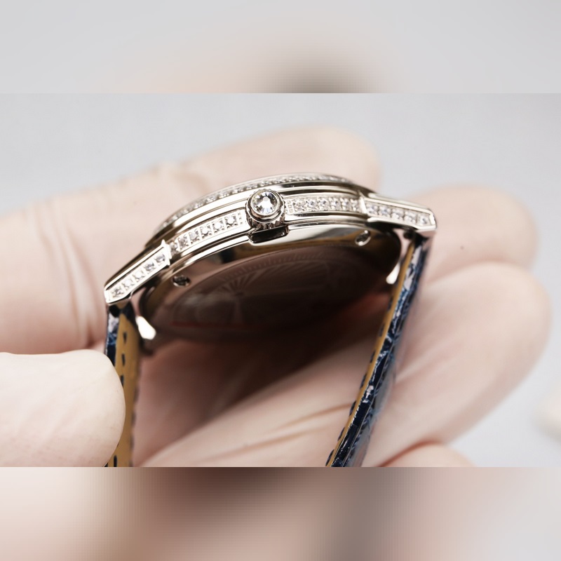 Jaeger-LeCoultre Rendez-Vous Moon Women's Quartz Replica Watch Quality&Detail-6