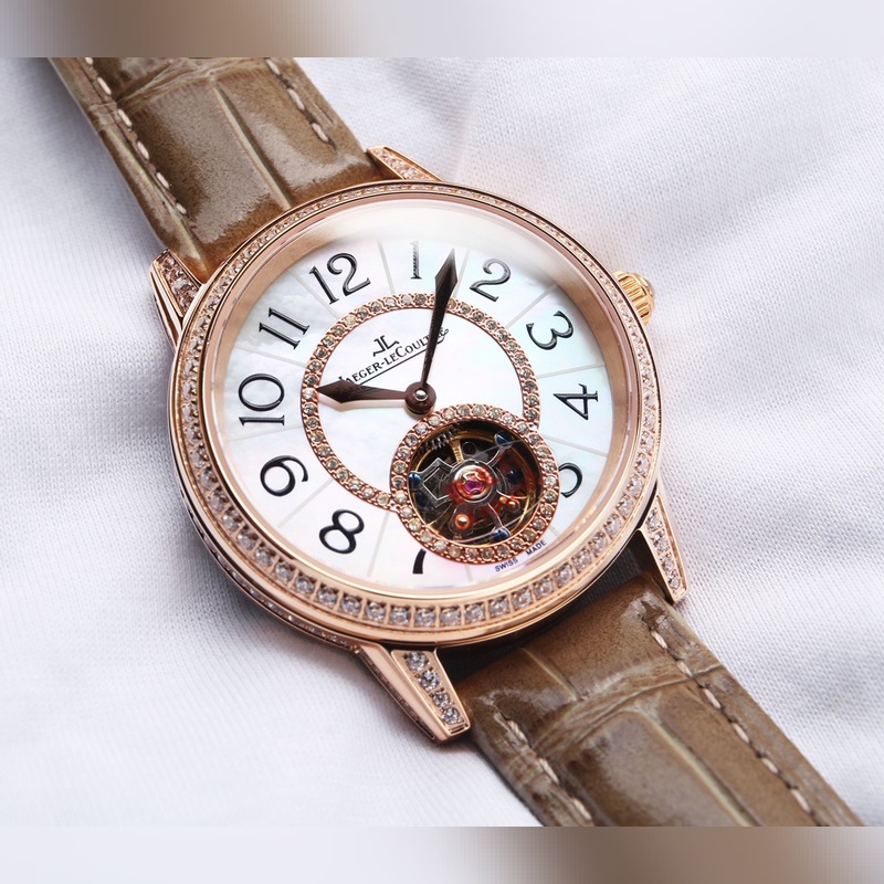 Jaeger-LeCoultre Rendez-Vous Automatic Tourbillon Ladies Replica Watch with Natural Deep Sea Mother-of-Pearl-3