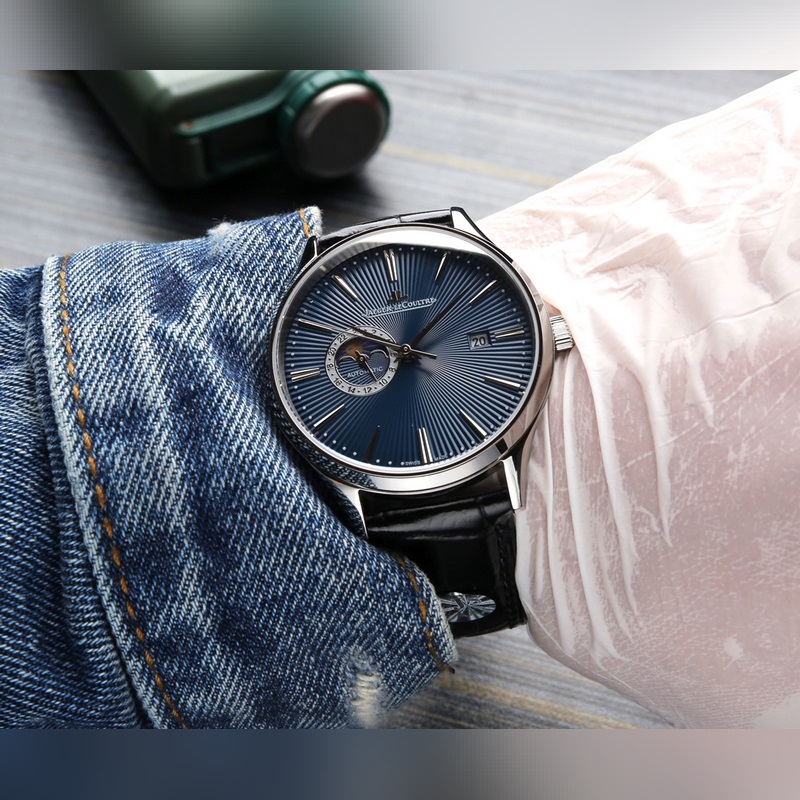 Jaeger-LeCoultre Master Ultra Thin Moon Enamel 120m Water Resistance-4