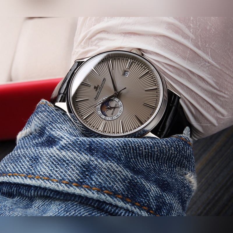 Jaeger-LeCoultre Master Ultra Thin Moon Enamel 120m Water Resistant-5