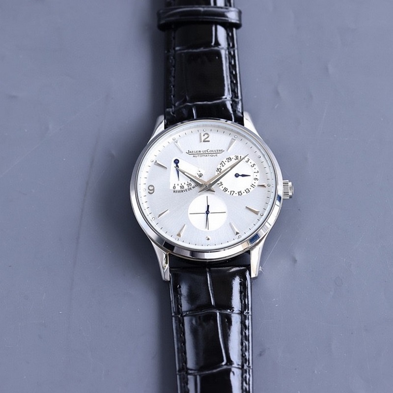 Jaeger-LeCoultre Master Control Men's Replica Watch Elite Craftsmanship and Prestige-3