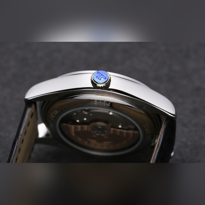 Jaeger-LeCoultre Master Ultra Thin 1238420 Exquisite Slim Timepiece-6