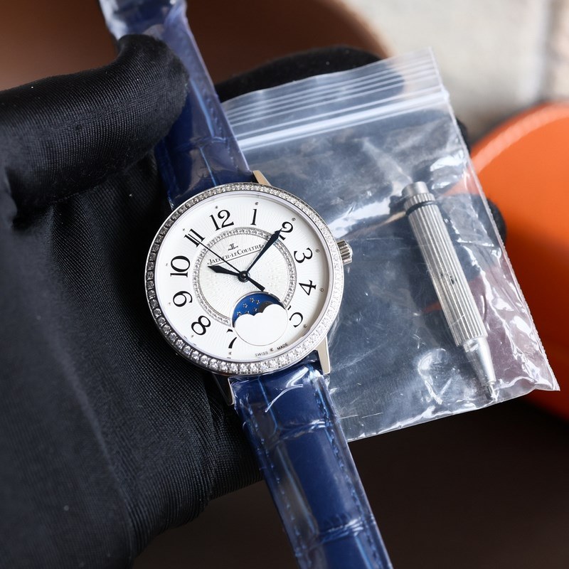 Jaeger-LeCoultre Rendez-Vous Romantic Women's Replica Watch Minimalist Elegance-2