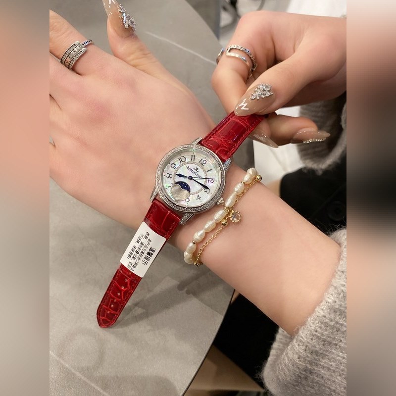 Jaeger-LeCoultre Rendez-Vous Celestial Replica Watch with Exquisite Craftsmanship-4