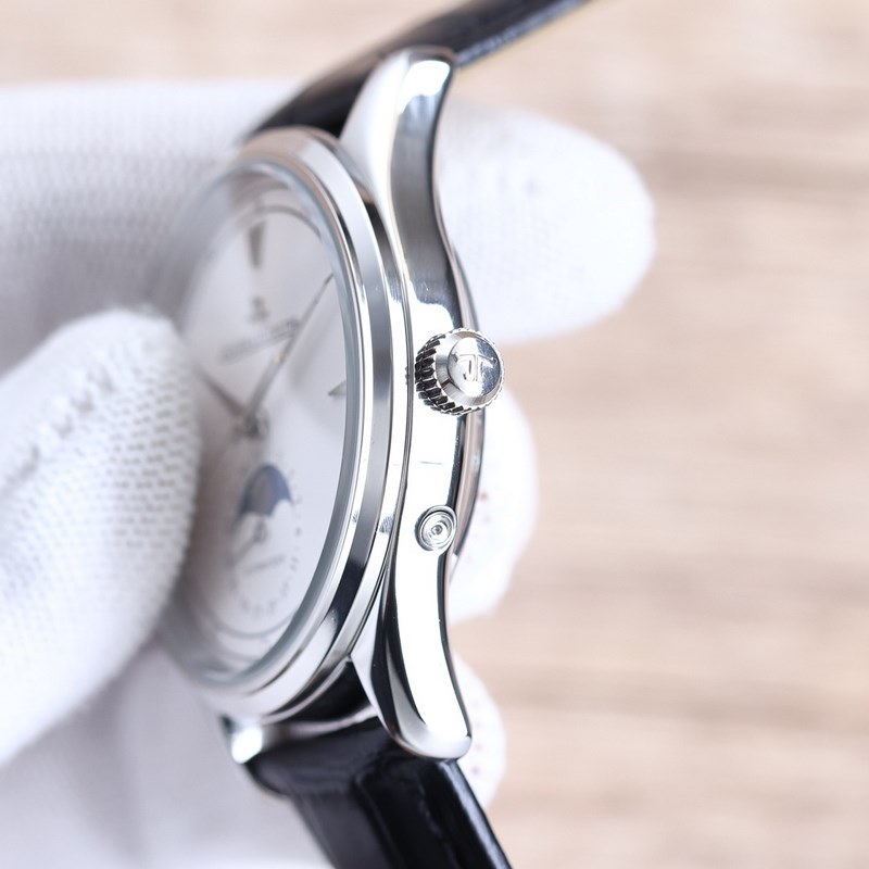 Jaeger-LeCoultre Master Moon Phase 39mm x 9.9mm Elegant Design-6