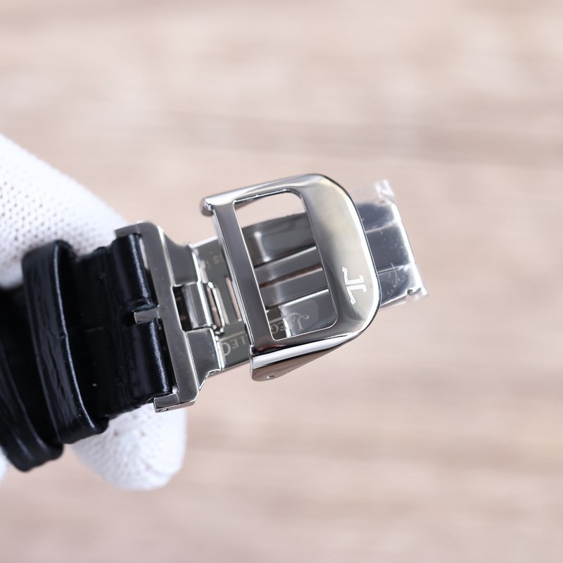 Jaeger-LeCoultre Master Moon Phase 39mm x 9.9mm Elegant Design-7