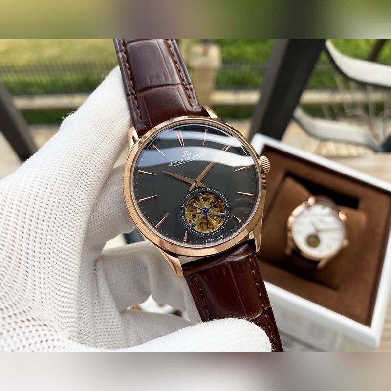 Jaeger-LeCoultre Master Series Men's Luxury Replica Watch-2