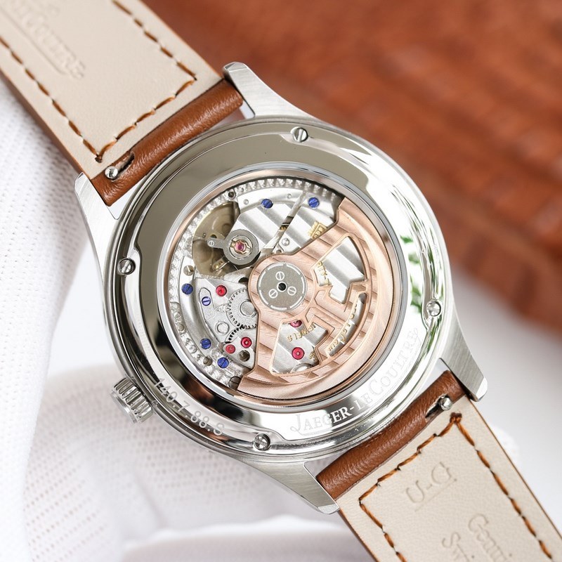 Jaeger-LeCoultre Master Calendar Elegant Timepiece Features and Specifications-5