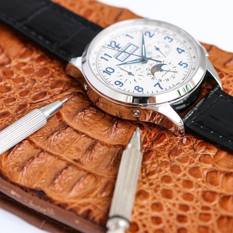 Jaeger-LeCoultre Master Series Replica Watch Quality Timepiece with Core Features-8