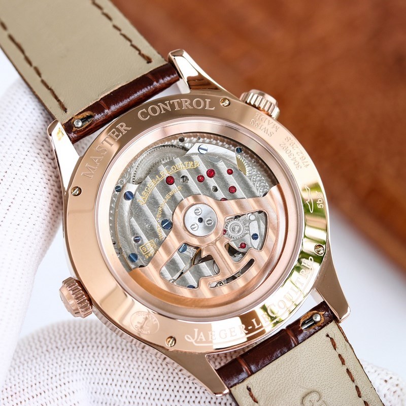 Jaeger-LeCoultre Master Series Multi-Time Zone Replica Watch with Iconic Features-7