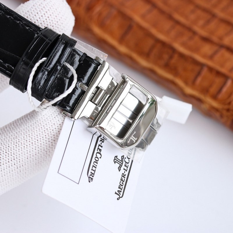 Jaeger-LeCoultre Master Series Replica Watch High-Quality Timepieces-8