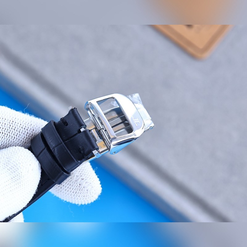 Jaeger-LeCoultre Master Ultra Thin Moon Premium Multifunctional Men's Replica Watch-5