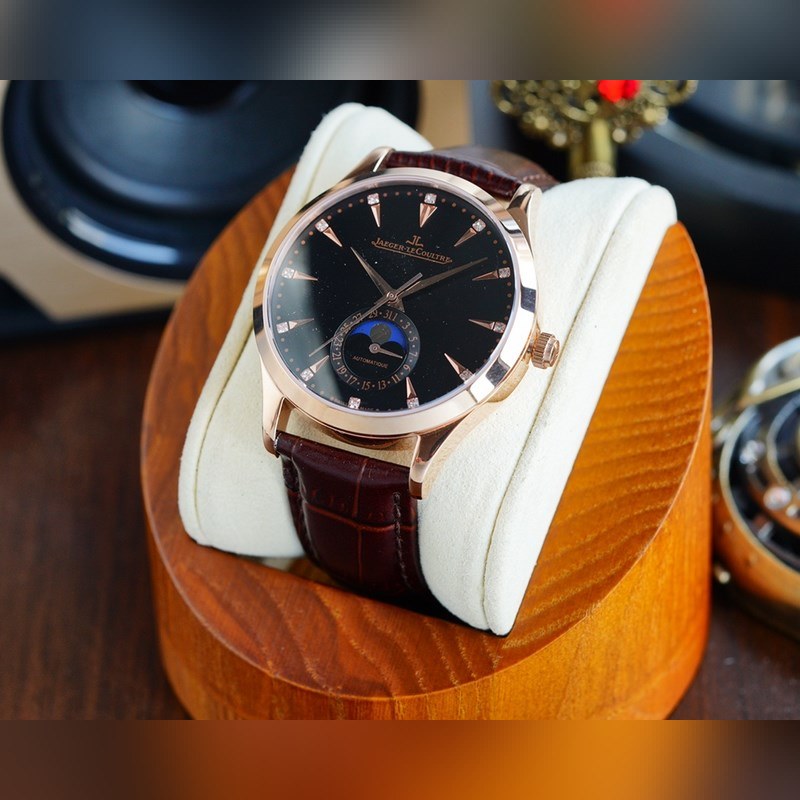 Jaeger-LeCoultre Master Ultra Thin Moon Men's Replica Watch Upgrade-5