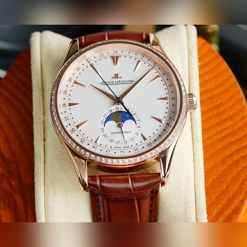 Jaeger-LeCoultre Master Moonphase 39mm 24-hour subdial exquisite craftsmanship-4
