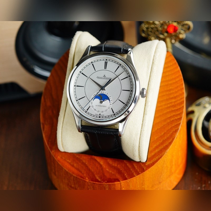 Jaeger-LeCoultre Master Ultra Thin Moon 39mm 24-Hour Function -2