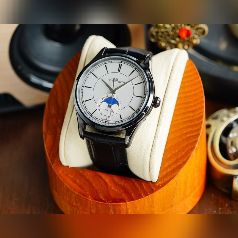 Jaeger-LeCoultre Master Ultra Thin Moon 39mm 24-Hour Function -4