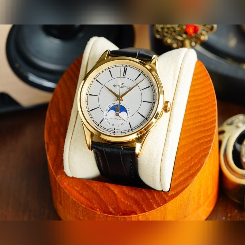 Jaeger-LeCoultre Master Moon Phase 39mm 24-Hour Subdial Quality Craftsmanship-4
