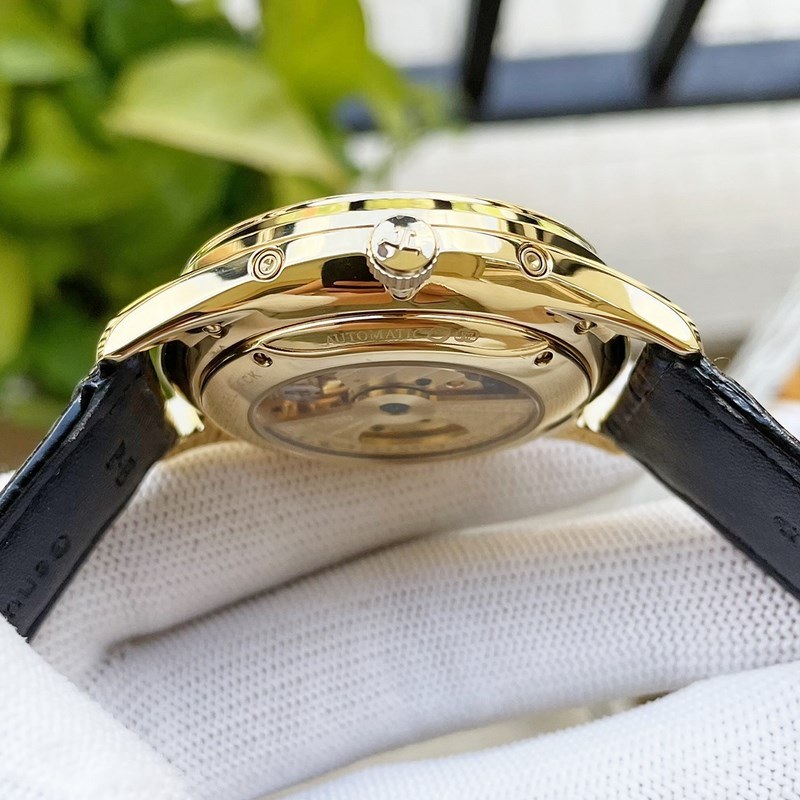 Jaeger LeCoultre Master Series Classic Men's Replica Watch-7