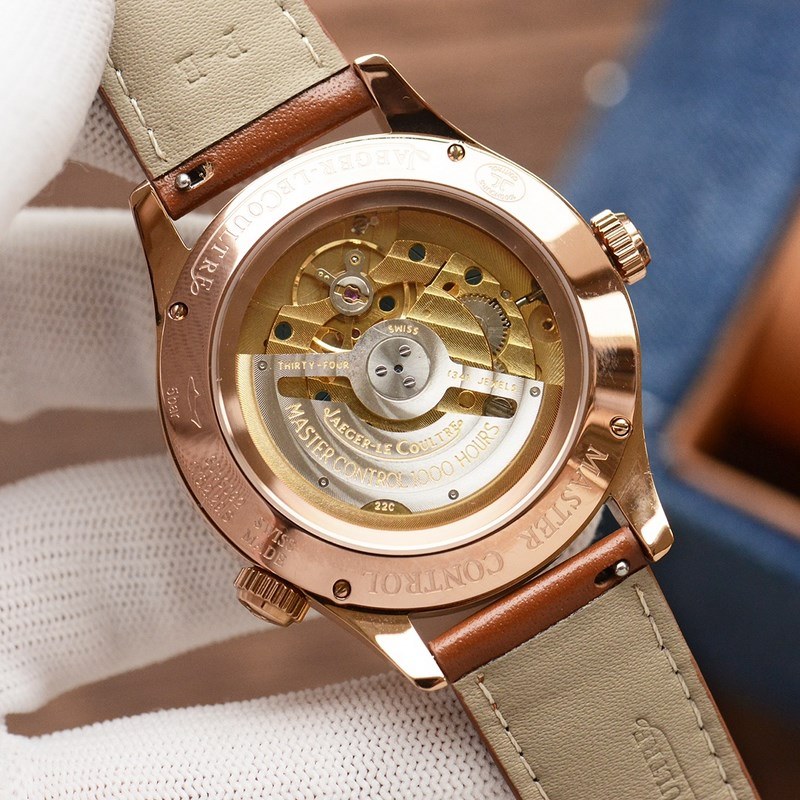Jaeger-LeCoultre Master Series Multi-Time Zone Replica Watch Features-8