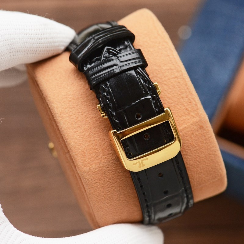 Jaeger-LeCoultre Master Series Multi-Time Zone Replica Watch with Signature Features-5