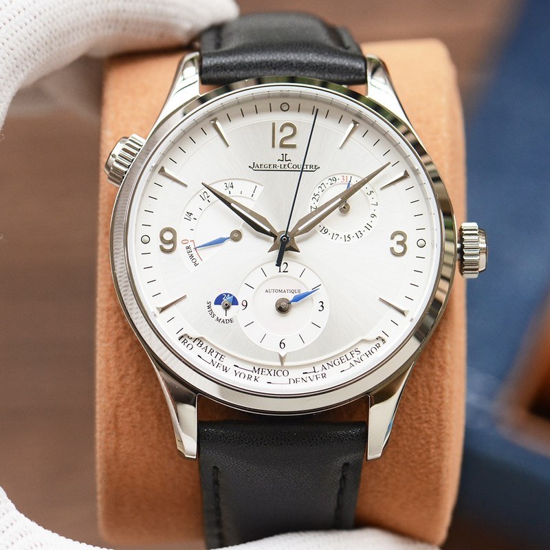 Jaeger-LeCoultre Master Series Multi-Time Zone Replica Watch with Iconic Features-4