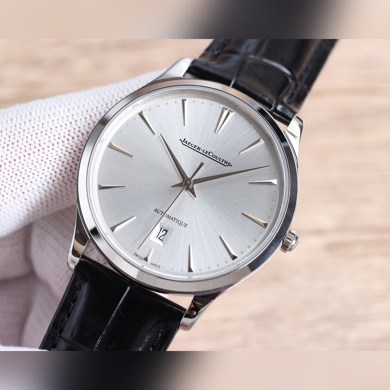 Jaeger-LeCoultre Master Ultra Thin 40mm 7.45mm Thick Luxurious Replica Watch-3
