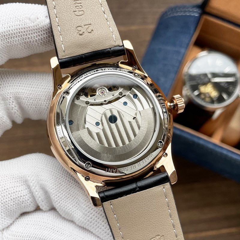 Jaeger-LeCoultre Master Series Tourbillon Moonphase Men's Replica Watch-8