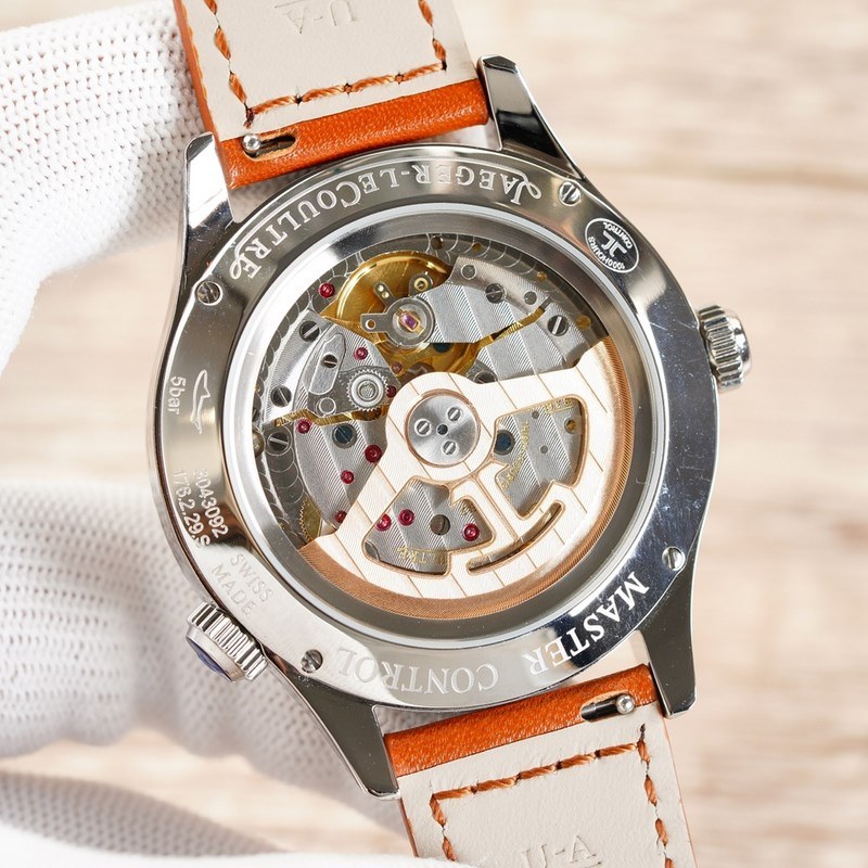 Jaeger-LeCoultre Master Series Multi-Time Zone Replica Watch Features-8