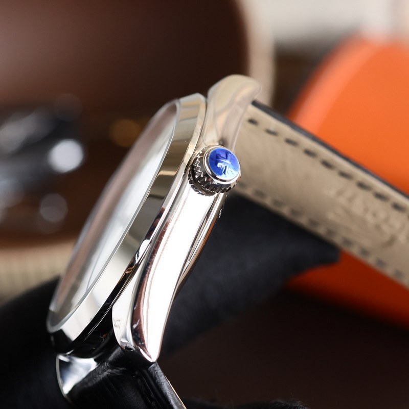 Jaeger-LeCoultre Master Ultra Thin 1238420 Exquisite Slim Replica Watch-5