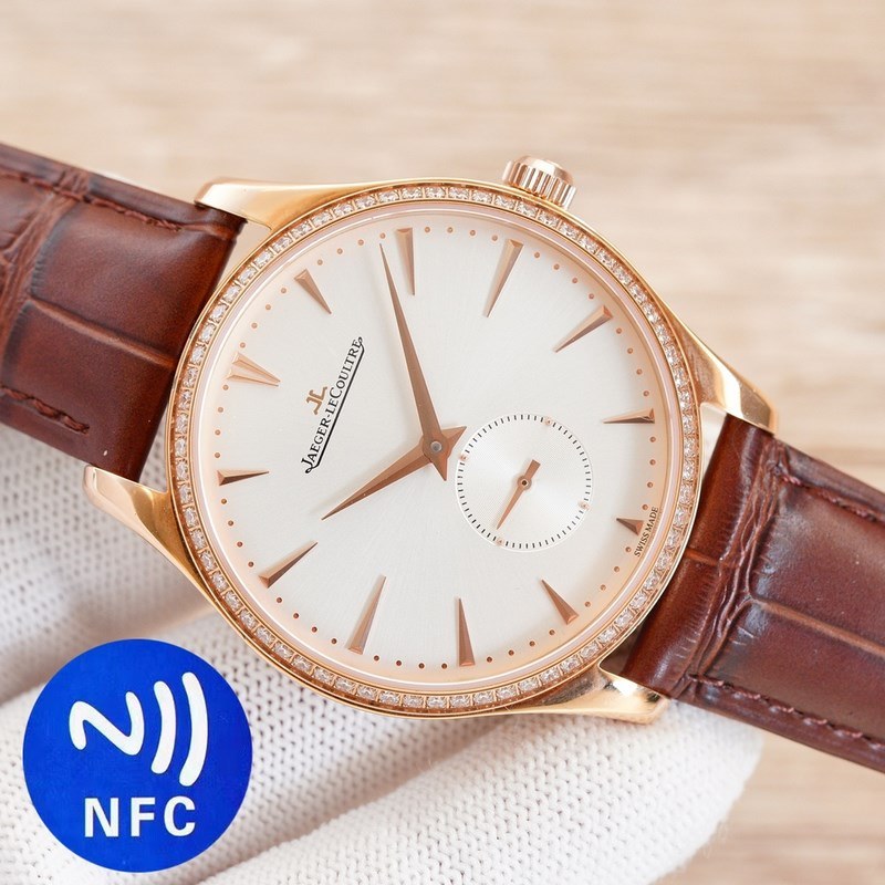 Jaeger-LeCoultre Master 40mm x 9mm Small Seconds Replica Watch-3