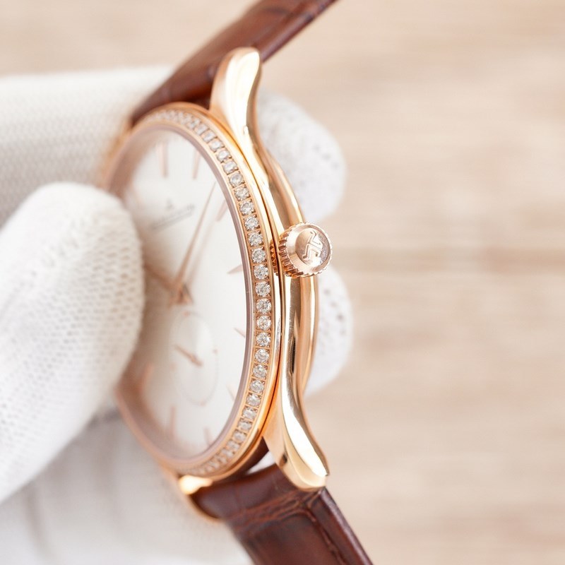 Jaeger-LeCoultre Master 40mm x 9mm Small Seconds Replica Watch-4