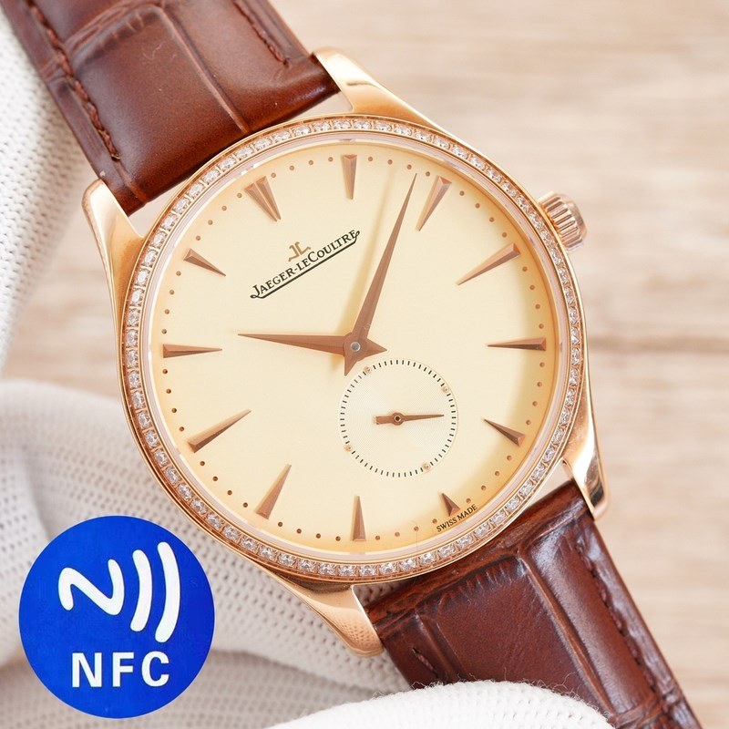 Jaeger-LeCoultre Master 40mm x 9mm Small Seconds Dial-2