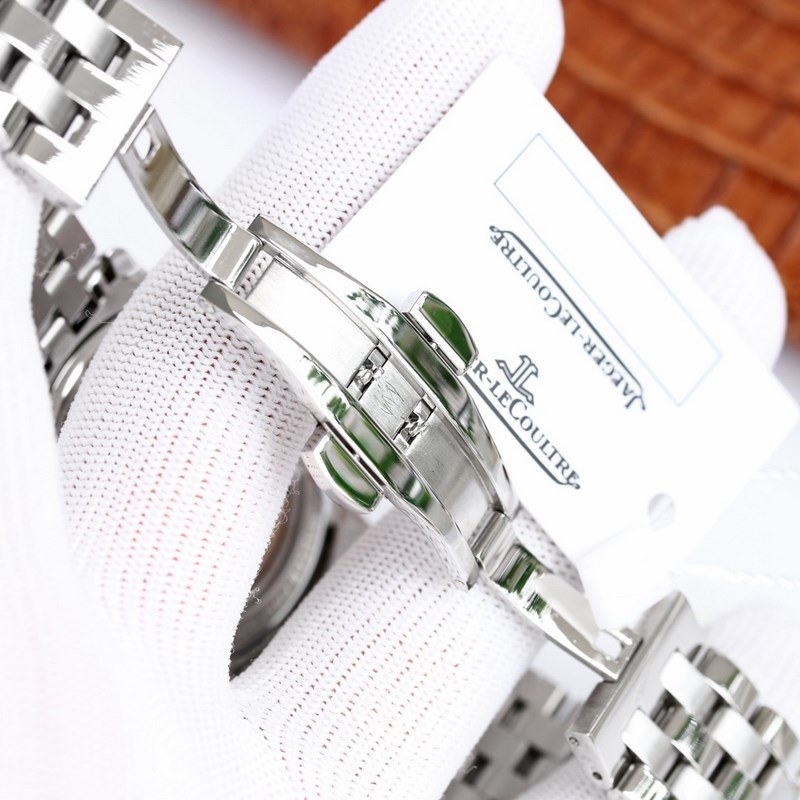 Jaeger-LeCoultre Master Series Q413812J Replica Watch Premium Quality-7