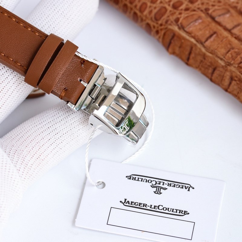 Jaeger-LeCoultre Master Series Luxury Timepieces-8