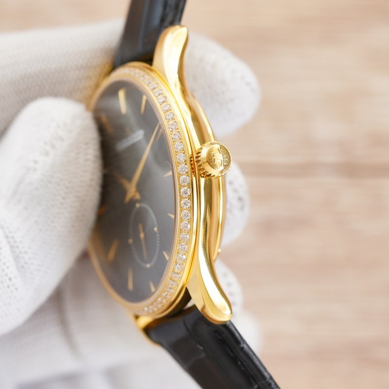 Jaeger-LeCoultre Master 40mm Small Seconds 9mm Replica Watch-3
