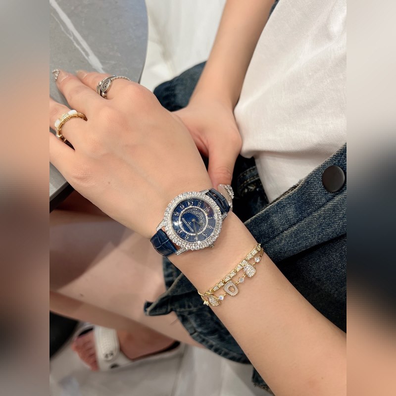 Jaeger-LeCoultre Rendez-Vous Shooting Star Jewelry Replica Watch-2