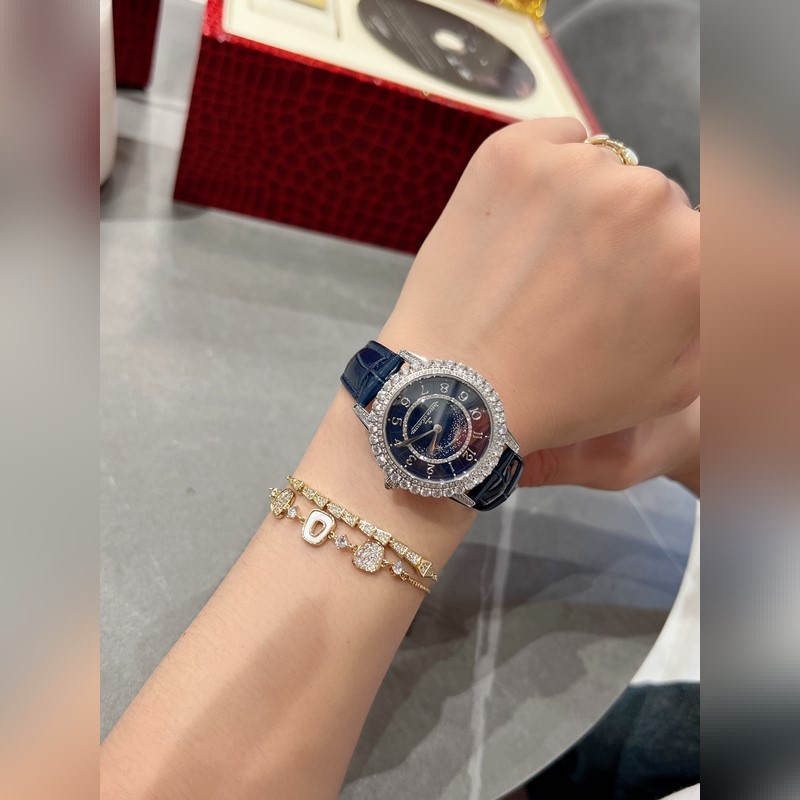 Jaeger-LeCoultre Rendez-Vous Shooting Star Jewelry Replica Watch-3