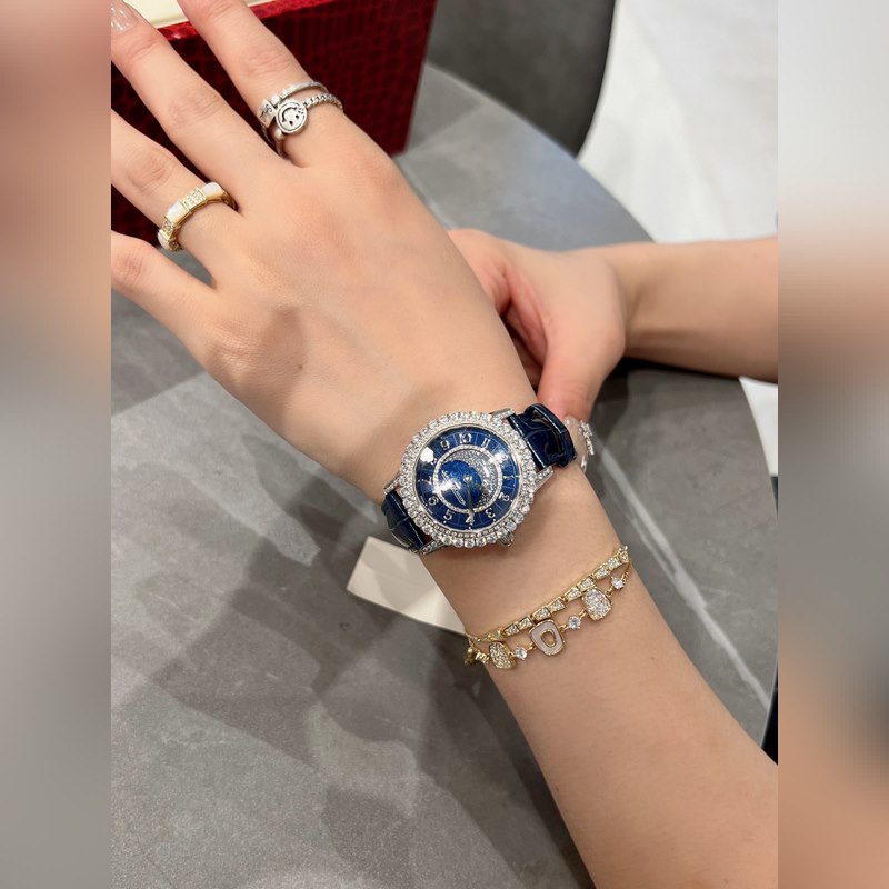 Jaeger-LeCoultre Rendez-Vous Shooting Star Jewelry Replica Watch-4