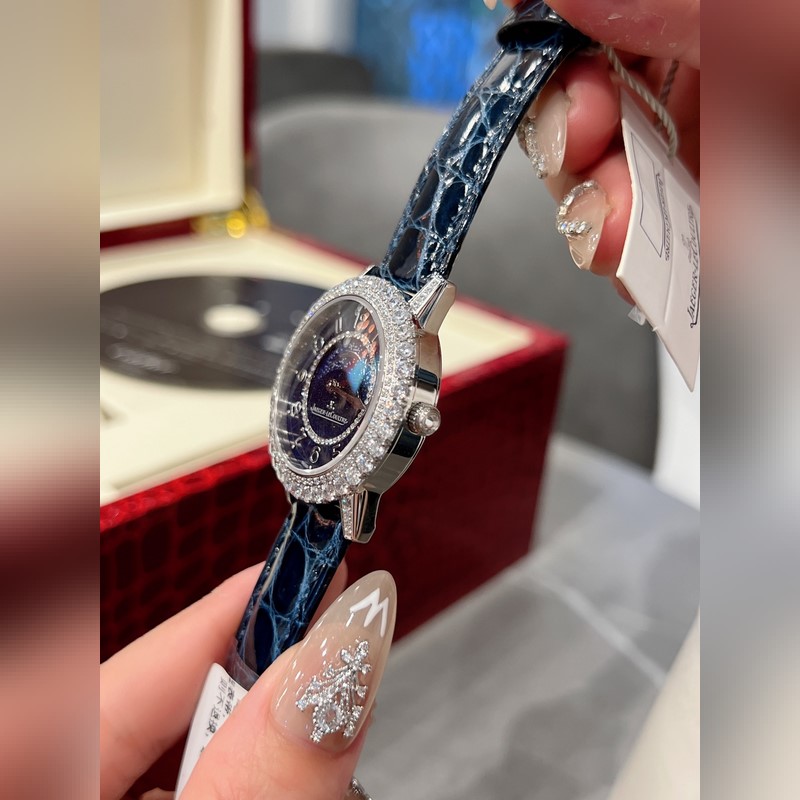 Jaeger-LeCoultre Rendez-Vous Shooting Star Jewelry Replica Watch-2