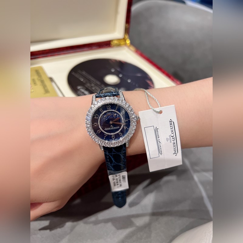 Jaeger-LeCoultre Rendez-Vous Shooting Star Jewelry Replica Watch-3