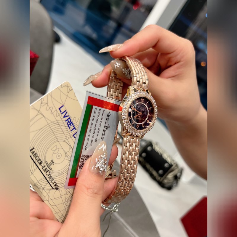 Jaeger-LeCoultre Rendez-Vous Shooting Star Jewelry Replica Watch-2